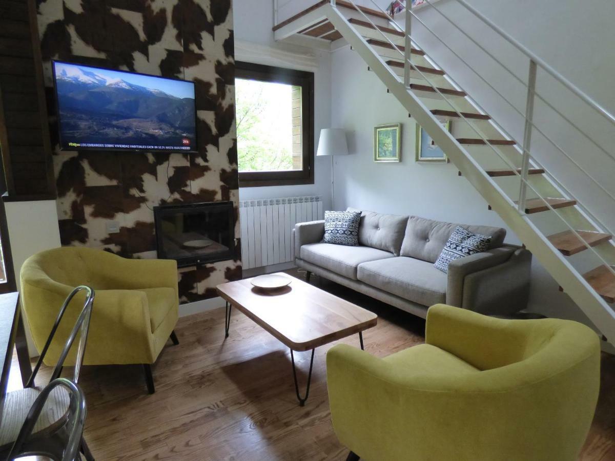 Pleta Del Mon Atico Apartment Benasque Luaran gambar