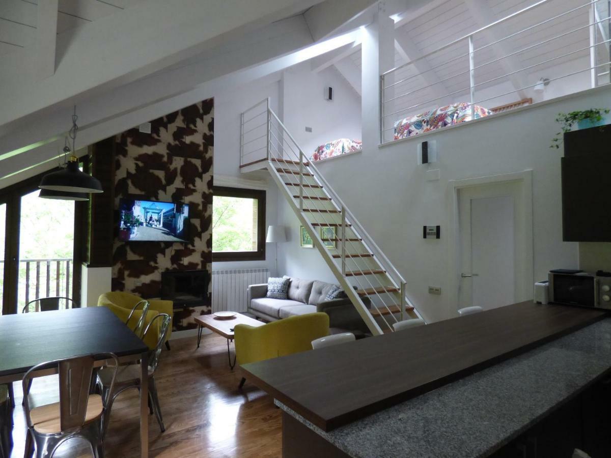 Pleta Del Mon Atico Apartment Benasque Luaran gambar